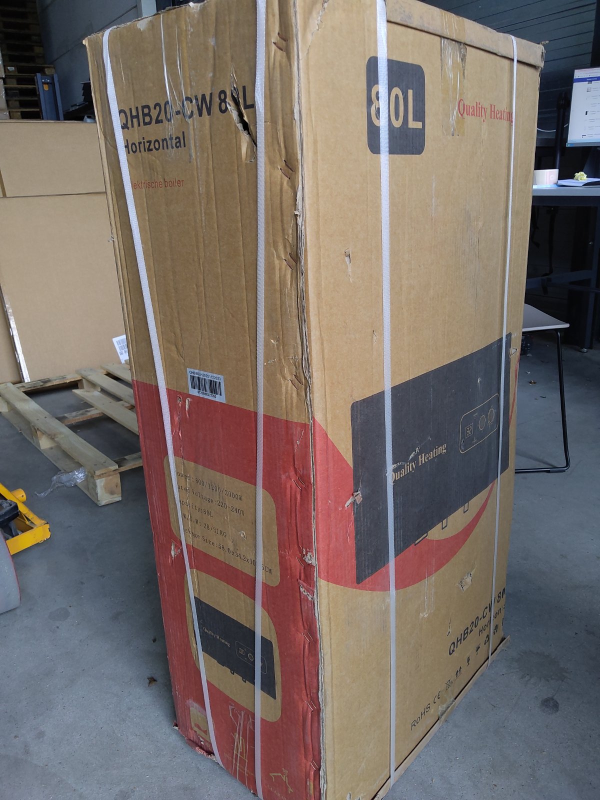 Tweedekans - 80 Liter QH dual horizontaal elektrische boiler met digitale bediening - 80 Liter QH dual horizontaal elektrische boiler met digitale bediening